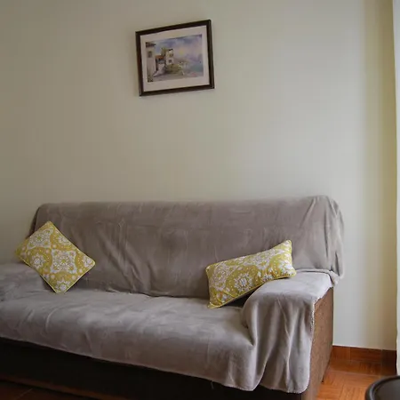 T2 Rua Dos Lavradores